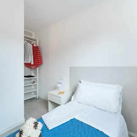 Torre Bianca * 利尼亚诺萨比亚多罗