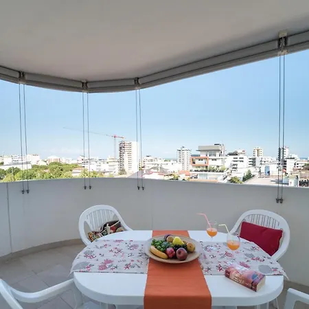 Torre Bianca * 利尼亚诺萨比亚多罗