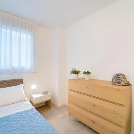 公寓 Torre Bianca 利尼亚诺萨比亚多罗