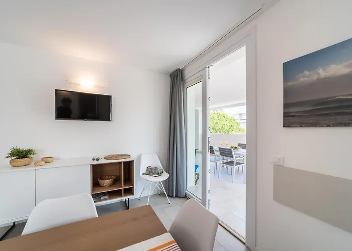 Torre Bianca Apartment *